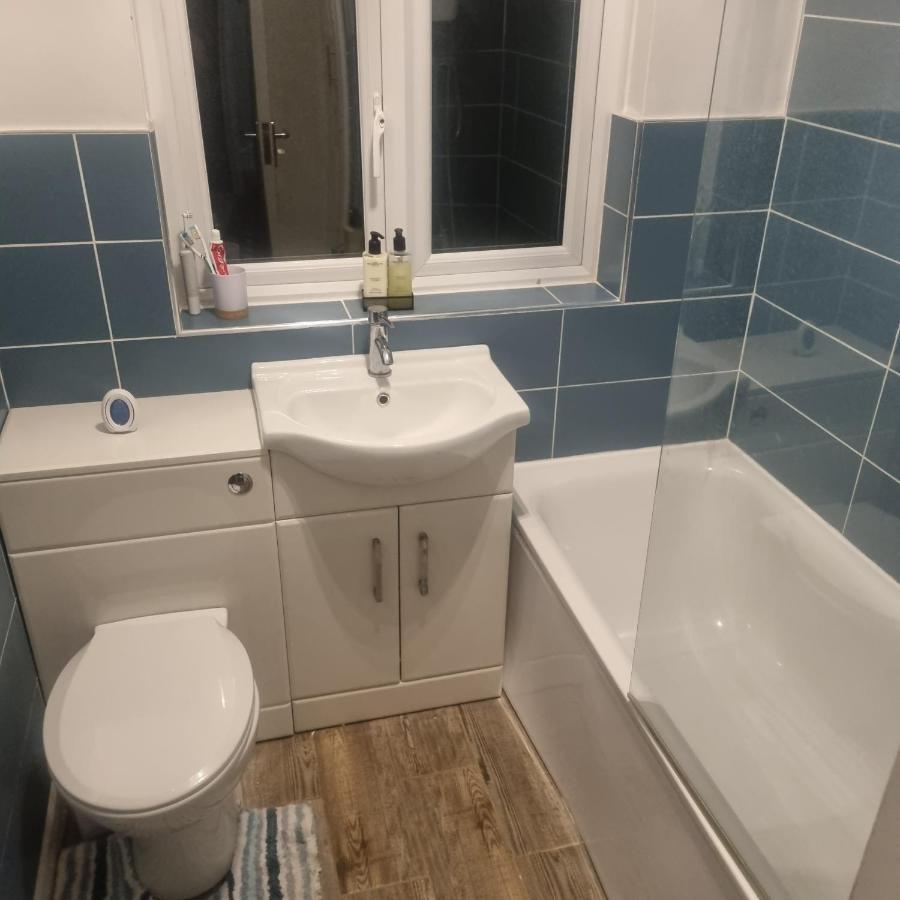 Spacious Private Room In Vibrant South London Thornton Heath Экстерьер фото